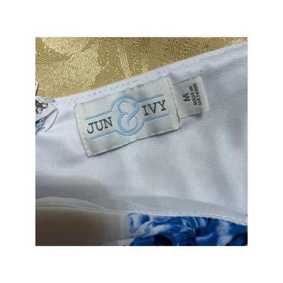 Jun & Ivy Medium Dress Pockets Lined Floral Blue White Fit & Flare Zipper - Picture 3 of 9
